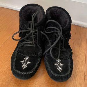 Manitobah Harvester (lined)